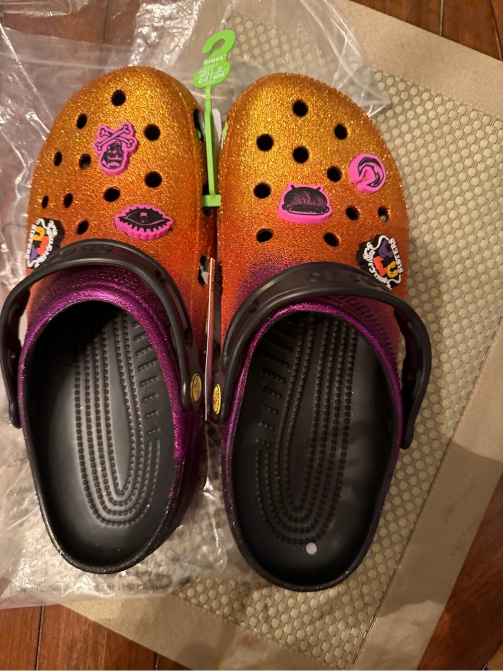 New Disney Hocus POCUS ORANGE AND PURPLEGlitter Ombre Clog Shoes - W11/M9